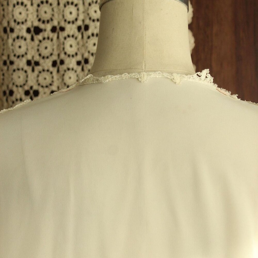 Vintage 1980s 1990s White Peignoir, SZ P Wisteria by Diane Samandi "Jackie" Robe - Picture 11 of 12
